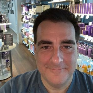 Meet your Posher, Anthony